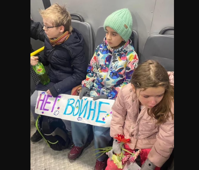 Terrified Russian mother tries to calm daughter after President Putin detained children for 