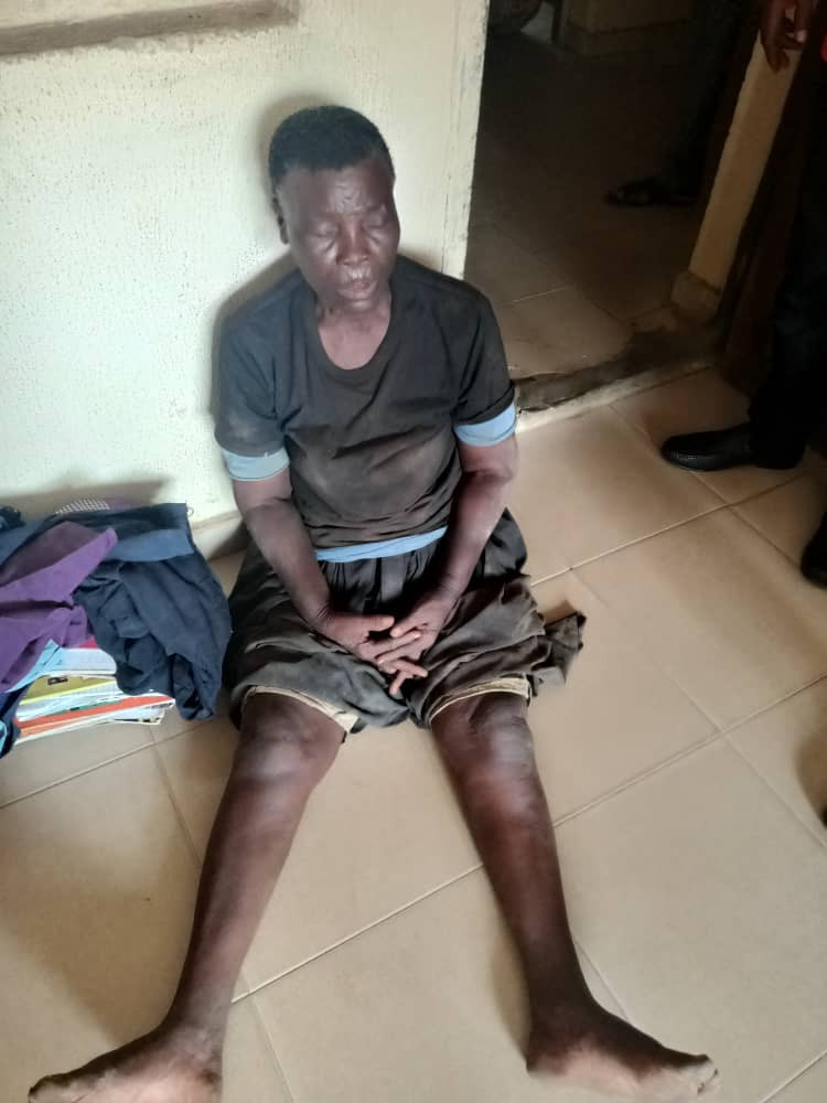 Police arrest suspected female ritualist with N166,700 cash and school uniforms in Kwara 